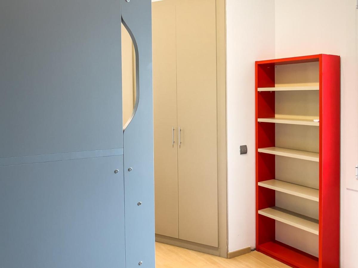 Leevin Student Barcelona Apartment Exterior photo