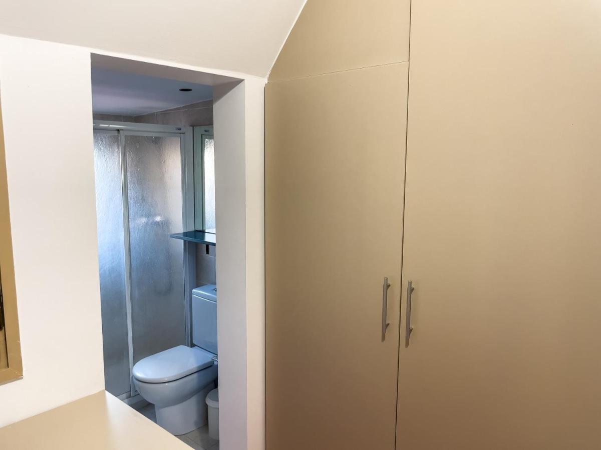 Leevin Student Barcelona Apartment Exterior photo